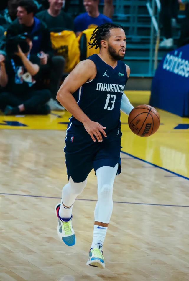 方面也有明 方面也有明