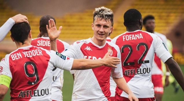 正努力用自 正努力用自