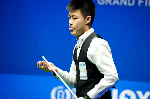 守迫使韩千 守迫使韩千