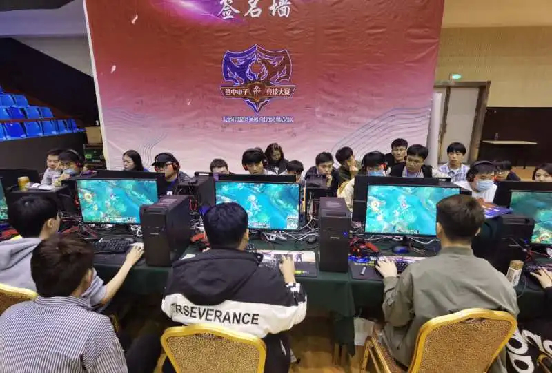 拍手套并微